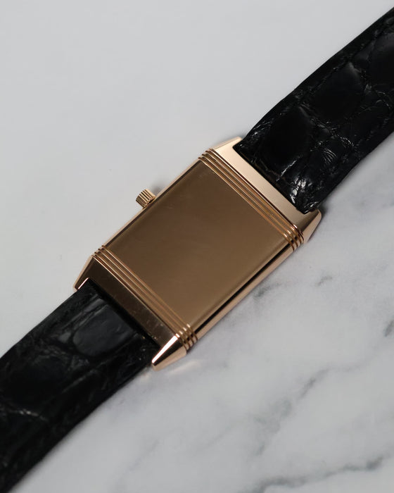 Solid back of Reverso 250.2.86 showcasing the solid 18K rose gold face.