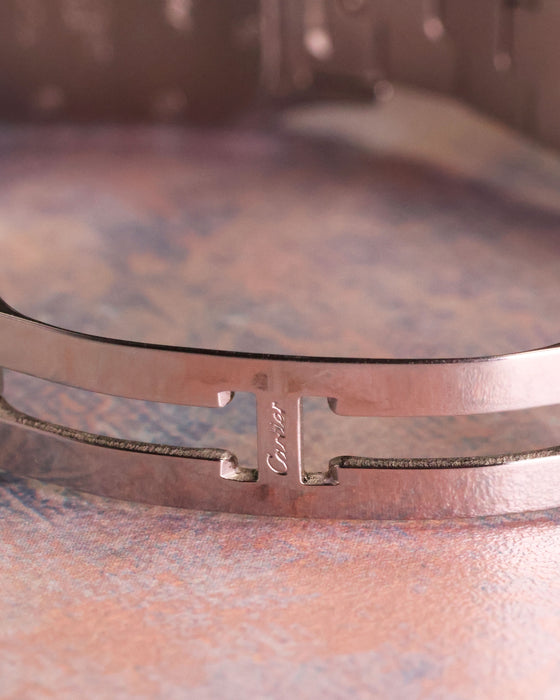 Cartier Santos Galbée Ref. 1565 bracelet clasp engraved with Cartier logo