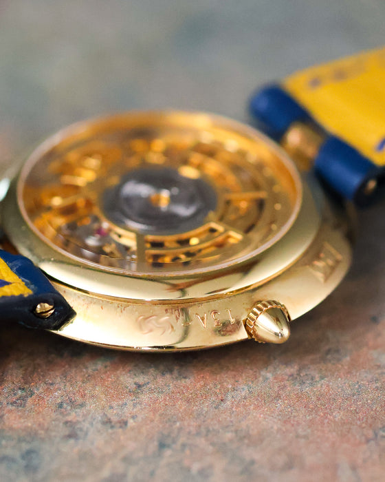 Opposite side profile of the Chaumet Pebble 13A highlighting the signed case and bullet-shaped crown.