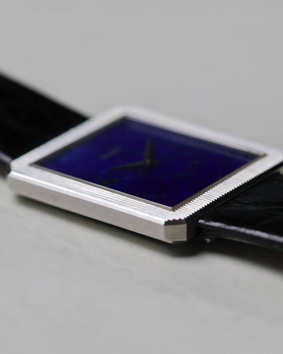 Opposite side profile of the Piaget Protocole Ref. 9154 with faceted case edges.