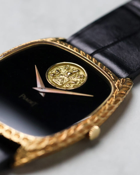 Close-up of the Piaget Ref. 9591 dial showing the Piaget medallion and black onyx surface.