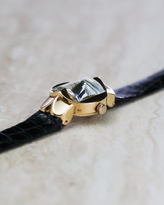 Side profile of the Patek Philippe Ref. 3017 highlighting the curved pagoda-style crystal and case design.
