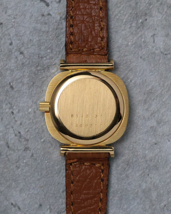 Caseback of the Jaeger-LeCoultre Ref. 6143.31 showing its brushed finish, reference and serial number.