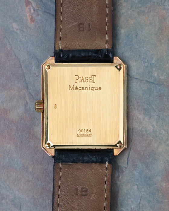 Caseback of the Piaget Protocole Jumbo Ref. 90154 showing the brushed finish and engraved markings.