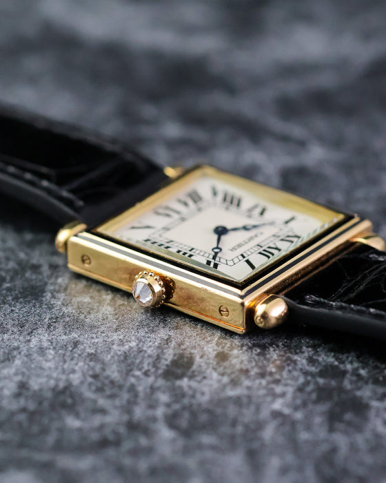 Opposite side profile of the Cartier Tank Obus Ref. 1630 showing the slim 18K gold case.