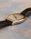 Angled case profile highlighting the elongated lugs of the Patek Philippe Gondolo 5030G.