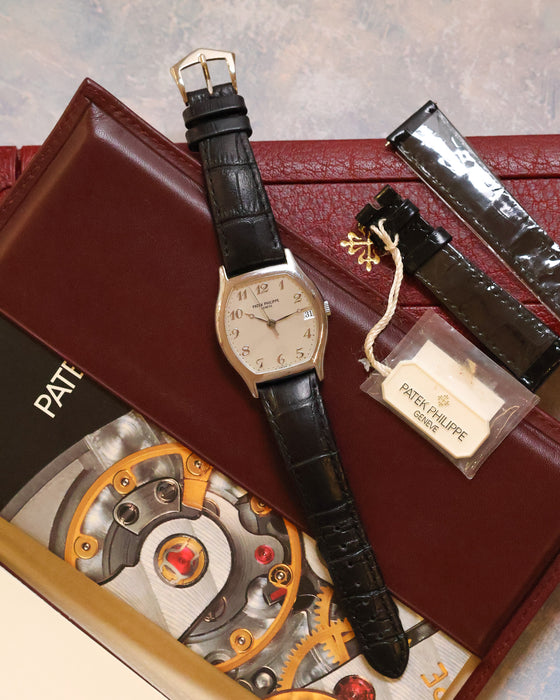 Patek Philippe Gondolo 5030G presented with its box, booklets, hang tag and additional original strap.