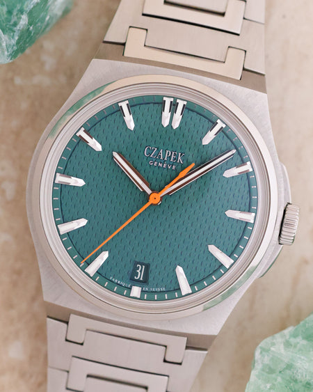 Close-up of the Viridian Green dial and integrated steel bracelet of the Czapek Antarctique Fratello Edition.