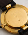 Close-up of the G1525 caseback with V.C.A., gold hallmarks and G 1525 G.75 engraving.